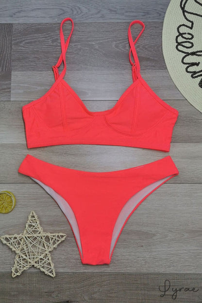 Ema® | Bikini push up con top e perizoma ad ala delta