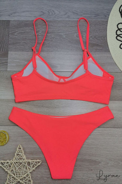 Ema® | Bikini push up con top e perizoma ad ala delta