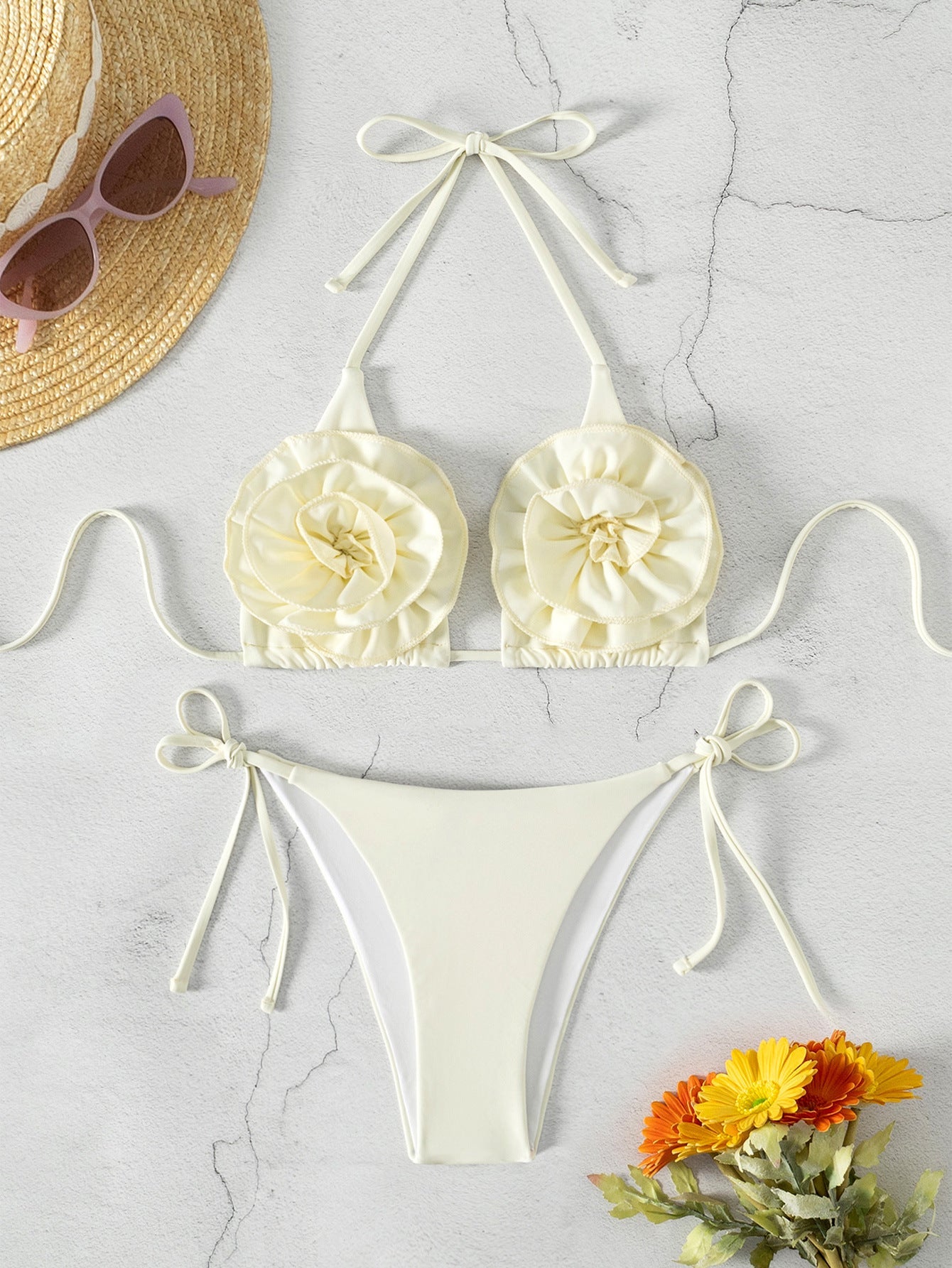 Lourdes® | Bikini elegante con fiori di loto